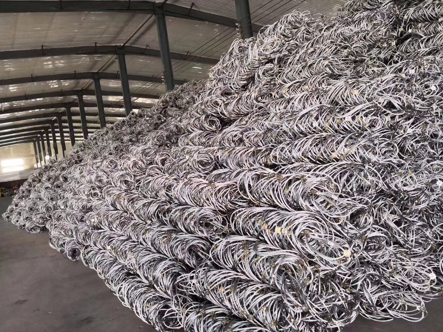 山體滑坡防護網