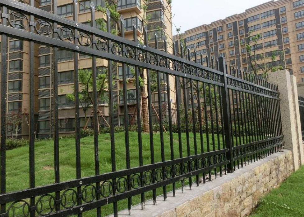 隔離柵防護(hù)