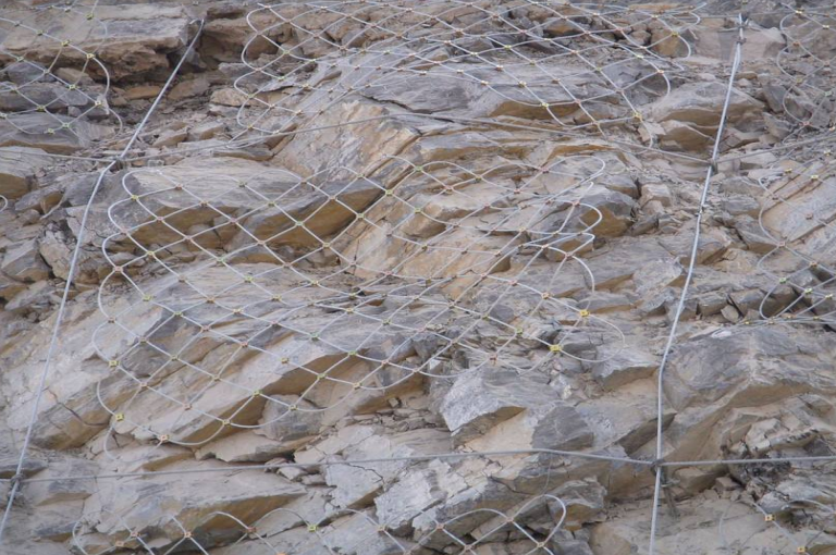 被動邊坡防護(hù)網(wǎng)